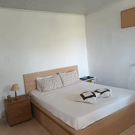 Evia Sunrise Hillhouse בית נופש
